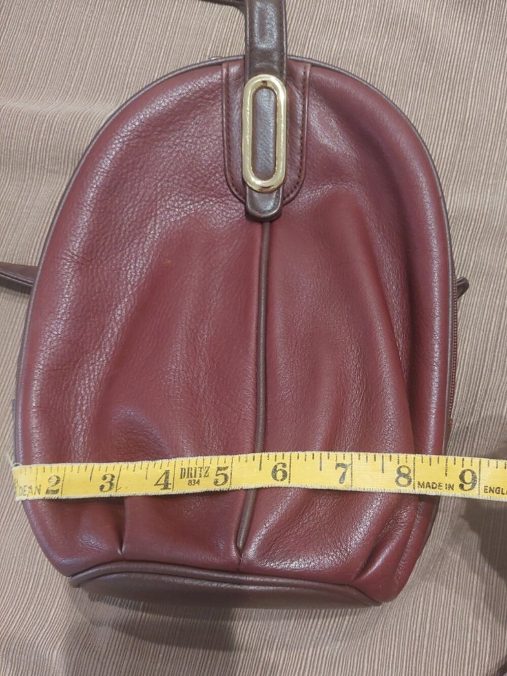 Vintage Aurielle Leather Sling Bag – Excellent Condition - Picture 6 of 6